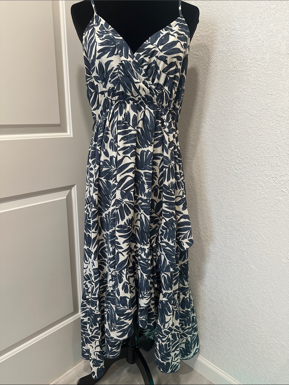 Morango Navy and White Leaf-Print Spaghetti Strap Maxi Dress